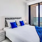 - Punta Prima Sea Senses Апартаменты *