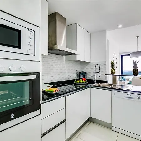 - Punta Prima Sea Senses Апартаменты